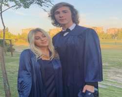 She became a college student in 2020 as she completed her high school in late 2019.